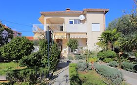 Apartments By The Sea Seget Vranjica, Trogir - 18487